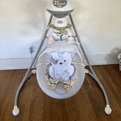Fisher Price Snuggapuppy Swing
