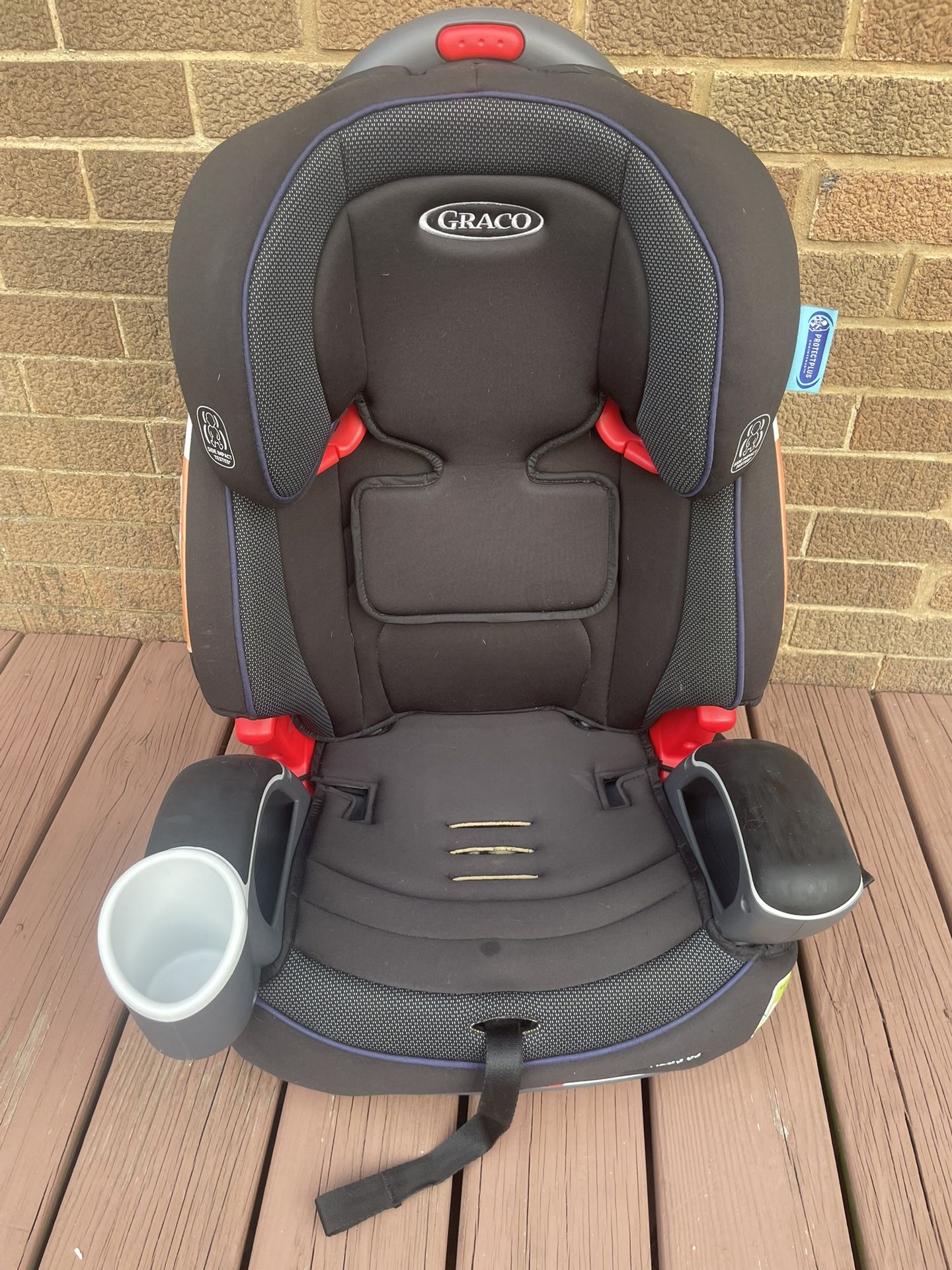 Graco Nautilus 3-in-1 Convertible booster car seat 22-100 Lbs grows with child