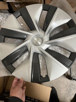 Factory Original 19” Tesla Model Y Wheel Covers