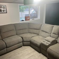 5 Piece Reclining Sectional With Pullout Bed