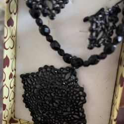 Vintage Avon Black Filigree Pendant With Black Faceted Crystal Beads and Earrings, NEW,NEVER BEEN USED. Please check out all photos for more details 