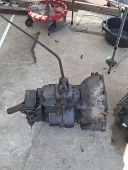 SM420 4th in the floor transmission