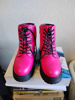 Sonoma Goods For Life Cobrah boots