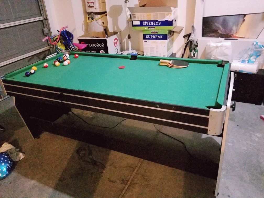 Harvard 3 in 1 air hockey n pool n pingpong table for Sale in Corona