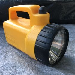 Flashlight - Needs Battery - Moving, Must Go By 9/15