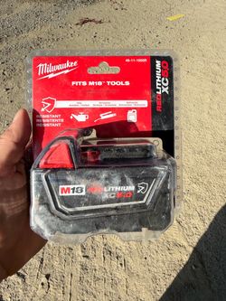 Milwaukee M18 XC 5.0 battery (new)