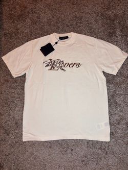 Lv shirt size large