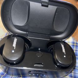 Bose Quietcomfort Earbuds With Box