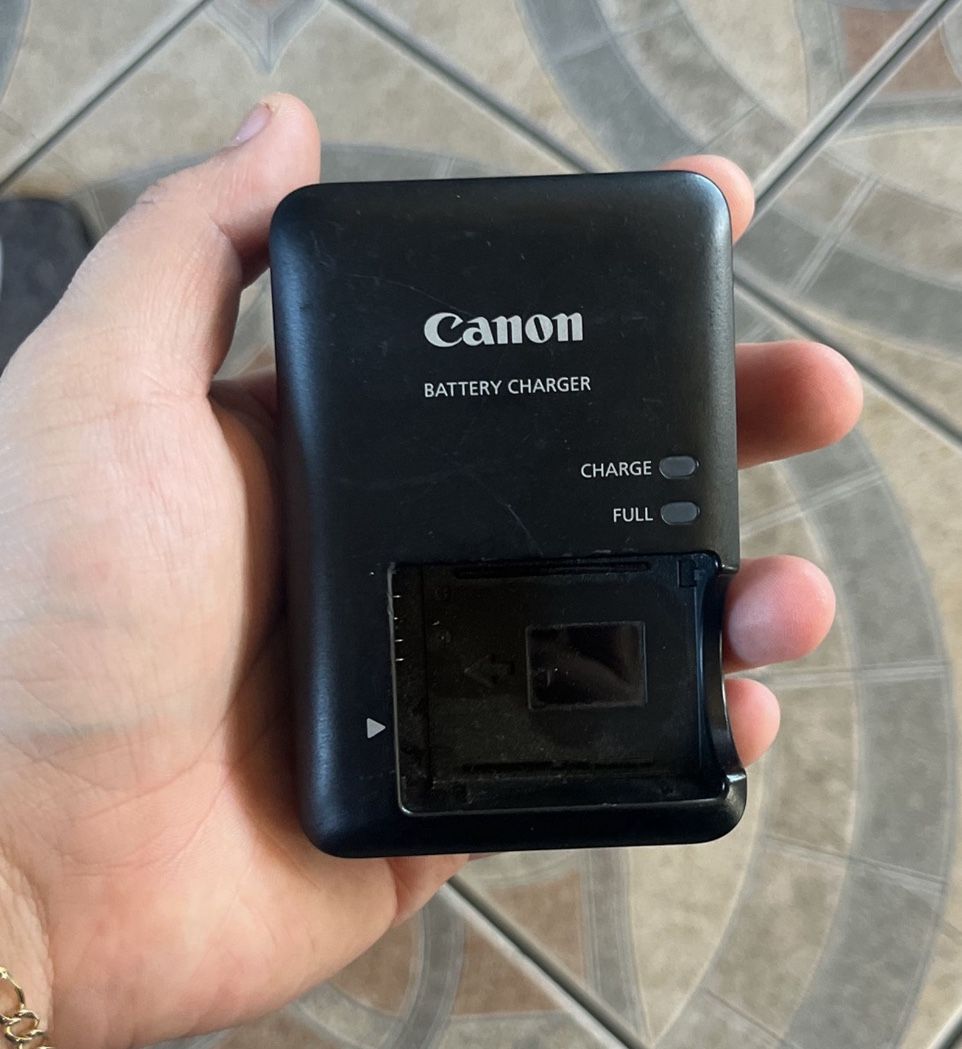 Canon Charger