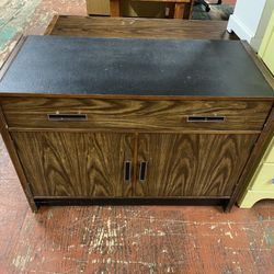 Brown 2-Door 1-Draw Dining Kitchen Island Buffet Stand $65 40” x 18” x 30” 