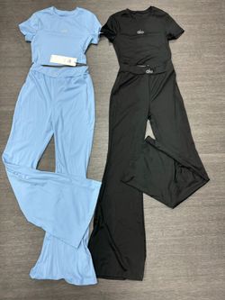 Women's Alo Set
