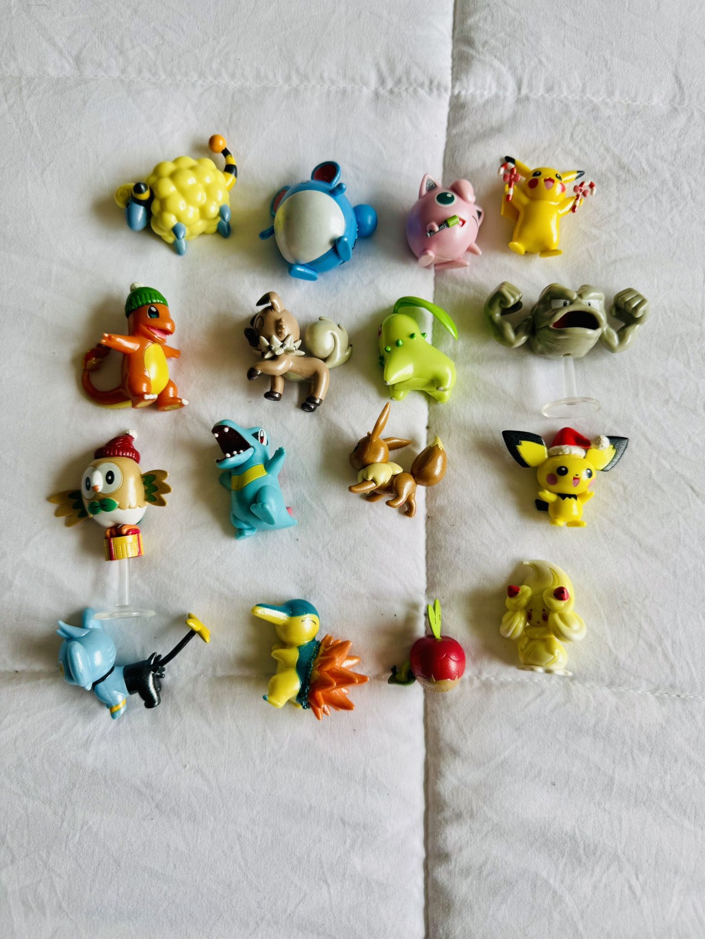 Pokemon Figurines