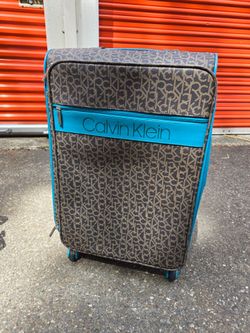 New Calvin Klein Soft Side Suitcase with Turquoise Trim