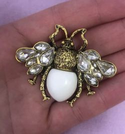 Crystal Bee Pearl Brooches Pin 