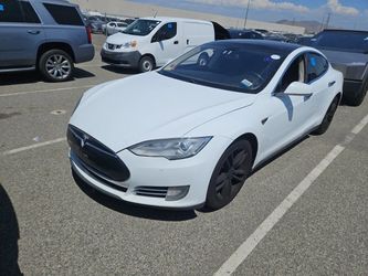 1014 Tesla Model S 85 FREE SUPERCHARGING
