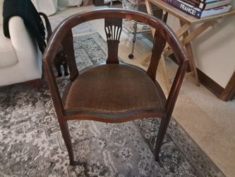 English antique accent chair
