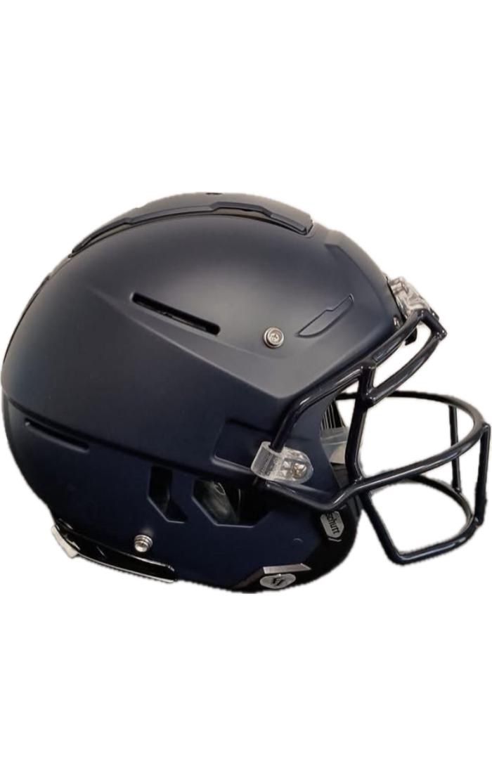 Schutt F7 Helmet