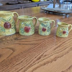Vintage Mid Century 1960s Ceramic Country Kitchen Apple Measuring Cups 