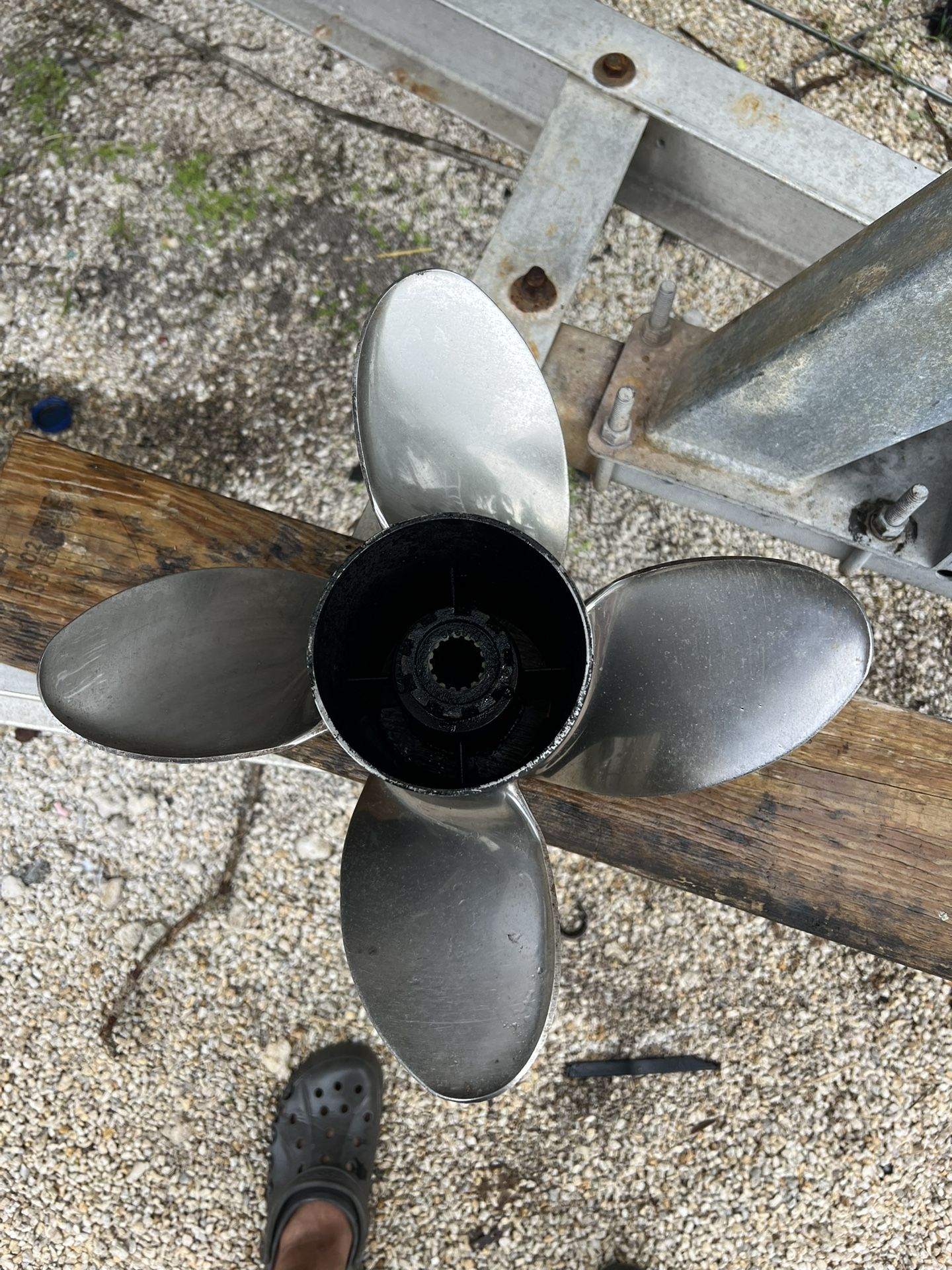Good Stainless Steel Mercury Propeller 4 Blades 21p