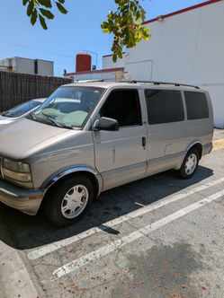 2003 GMC Safari