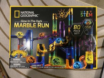 BRAND NEW BOX UNOPENED National Geographic glow-in-the-dark marble run