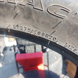 Tires 275/65/20"