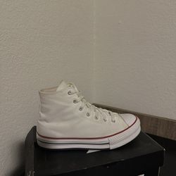 White Converse Chuck Taylor high-tops Size 8 Women