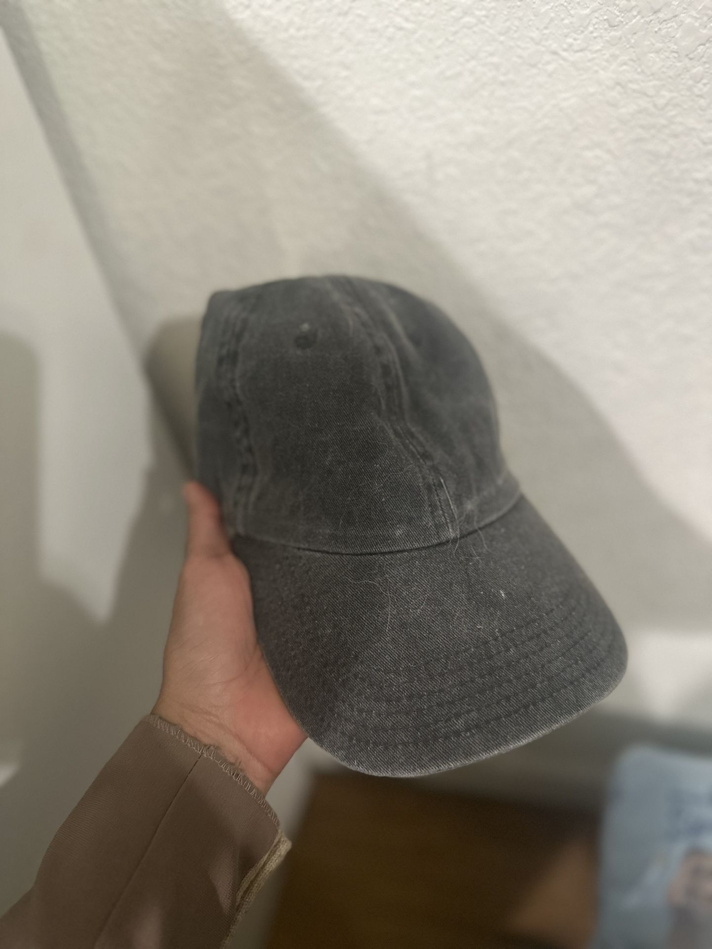 🩶 Vintage Washed Gray Hat