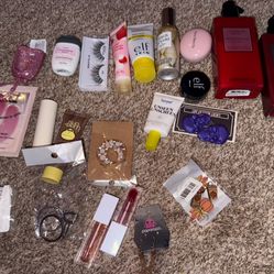 Free Beauty Items With Purchase 