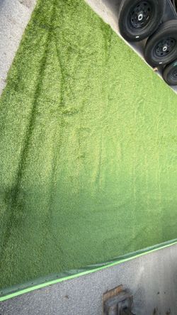 From 400 +++ SQ. FT.  ARTIFICIAL GRASS ***
