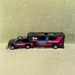 Nylint Stables Truck & Trailer.