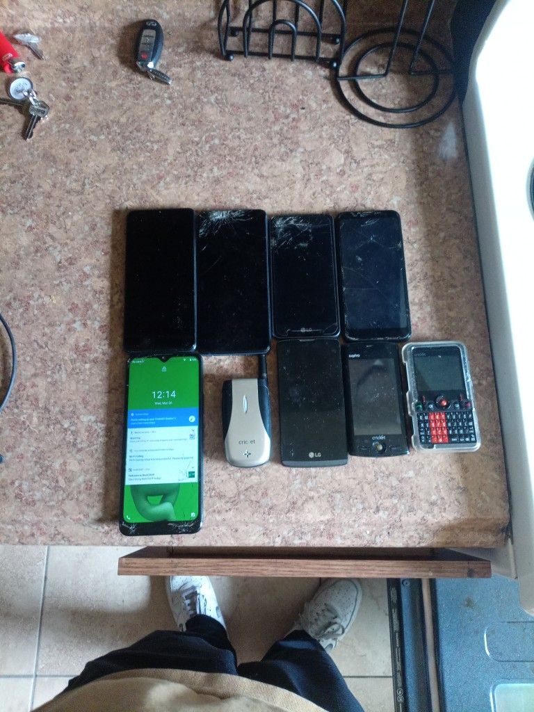 9 Phones All Work And Reset