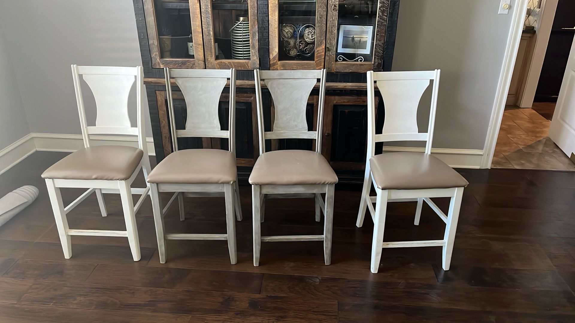 Set Of 4 Counterheight Stools