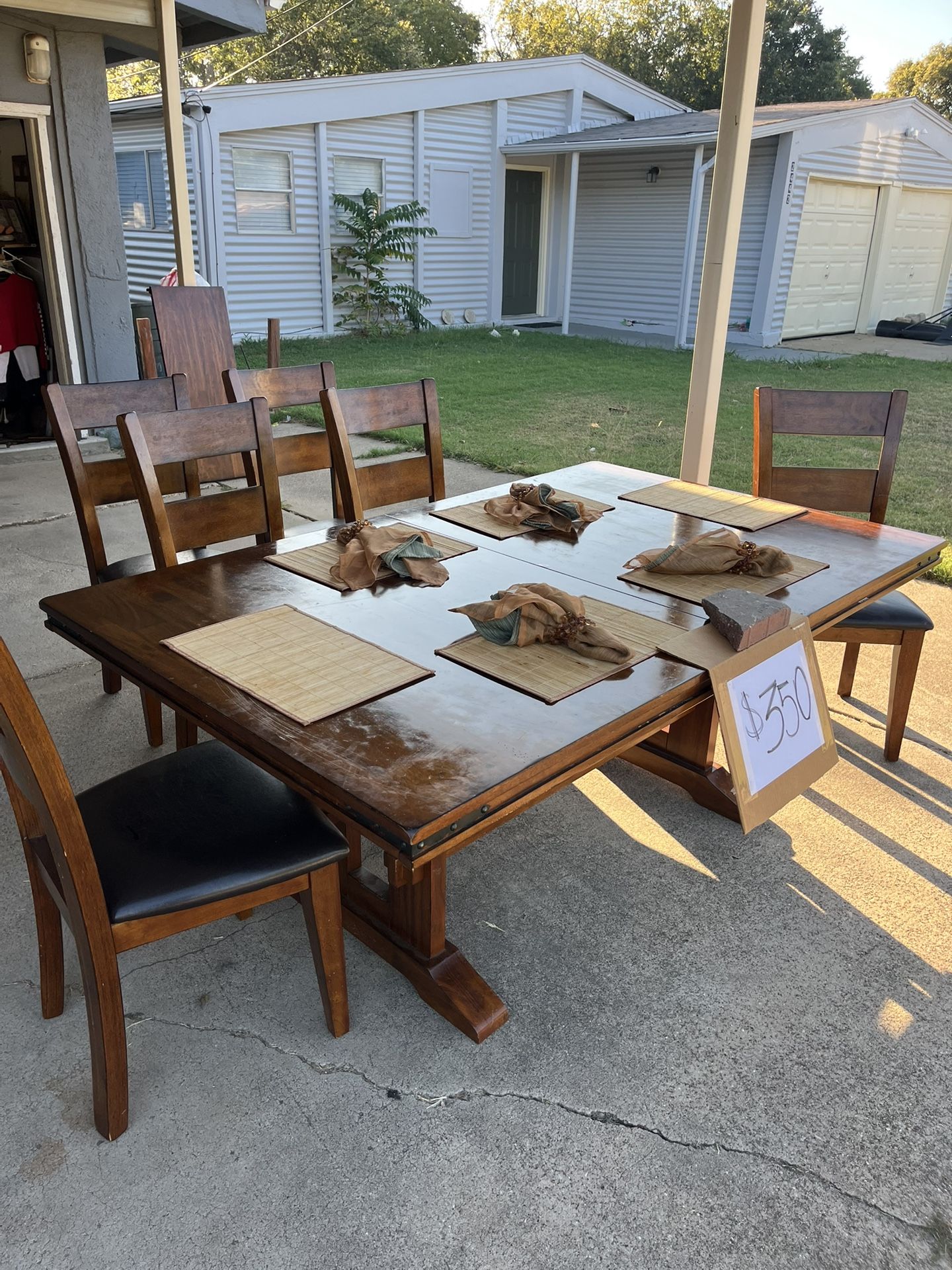 Dining Table *****NEED GONE ASAP*****