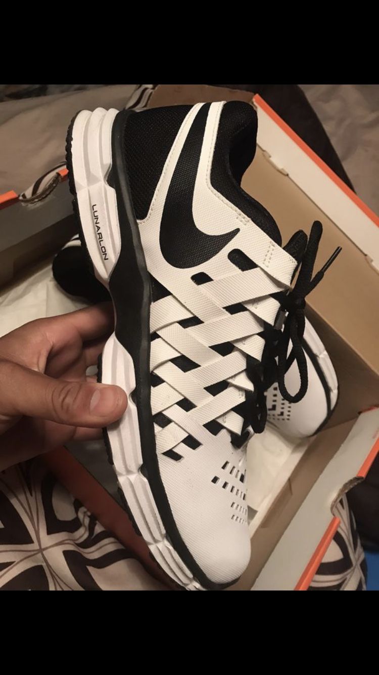 Nike Lunar fingertrap tr Nike Swoosh Running shoes Brand new