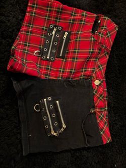 XL Banned Alternative half plaid shorts