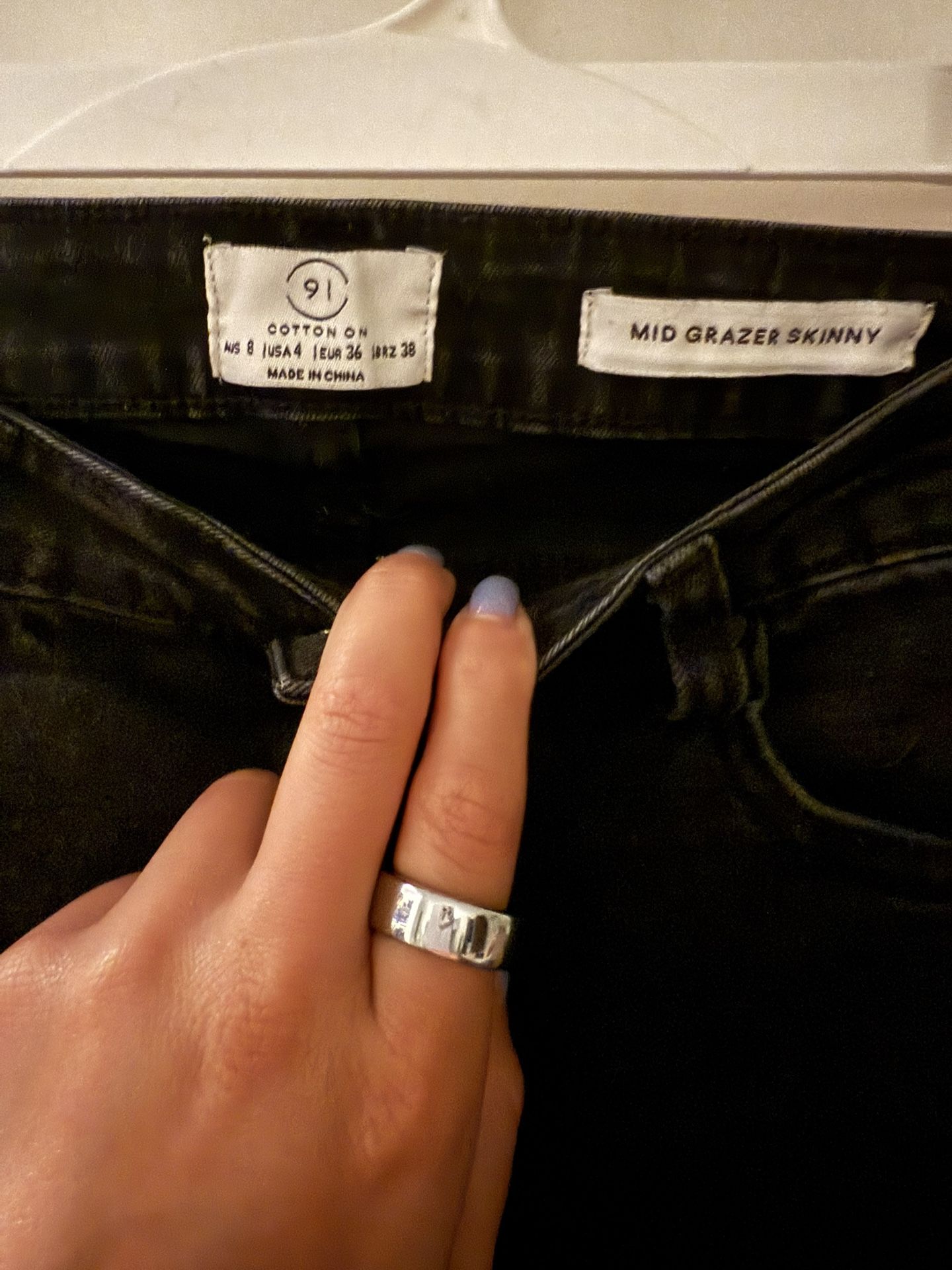 Black Jeans