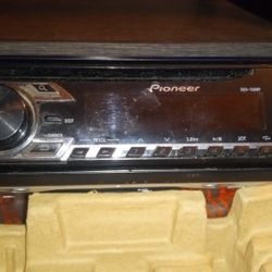 Pioneer Car Radio