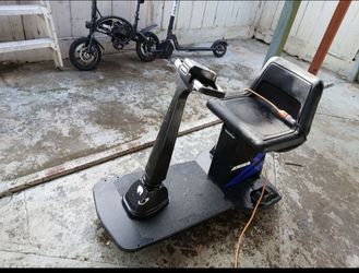 Electric  scooter