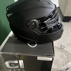 Sedici  Strada Helmet (SM) - Matte Black - NEW W/box + EXTRAS