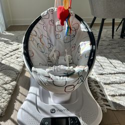 4moms Mamaroo Multi Motion Baby Swing w/ Bluetooth 