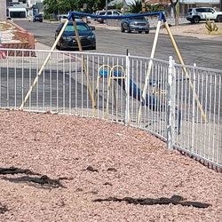 Free Swing Set