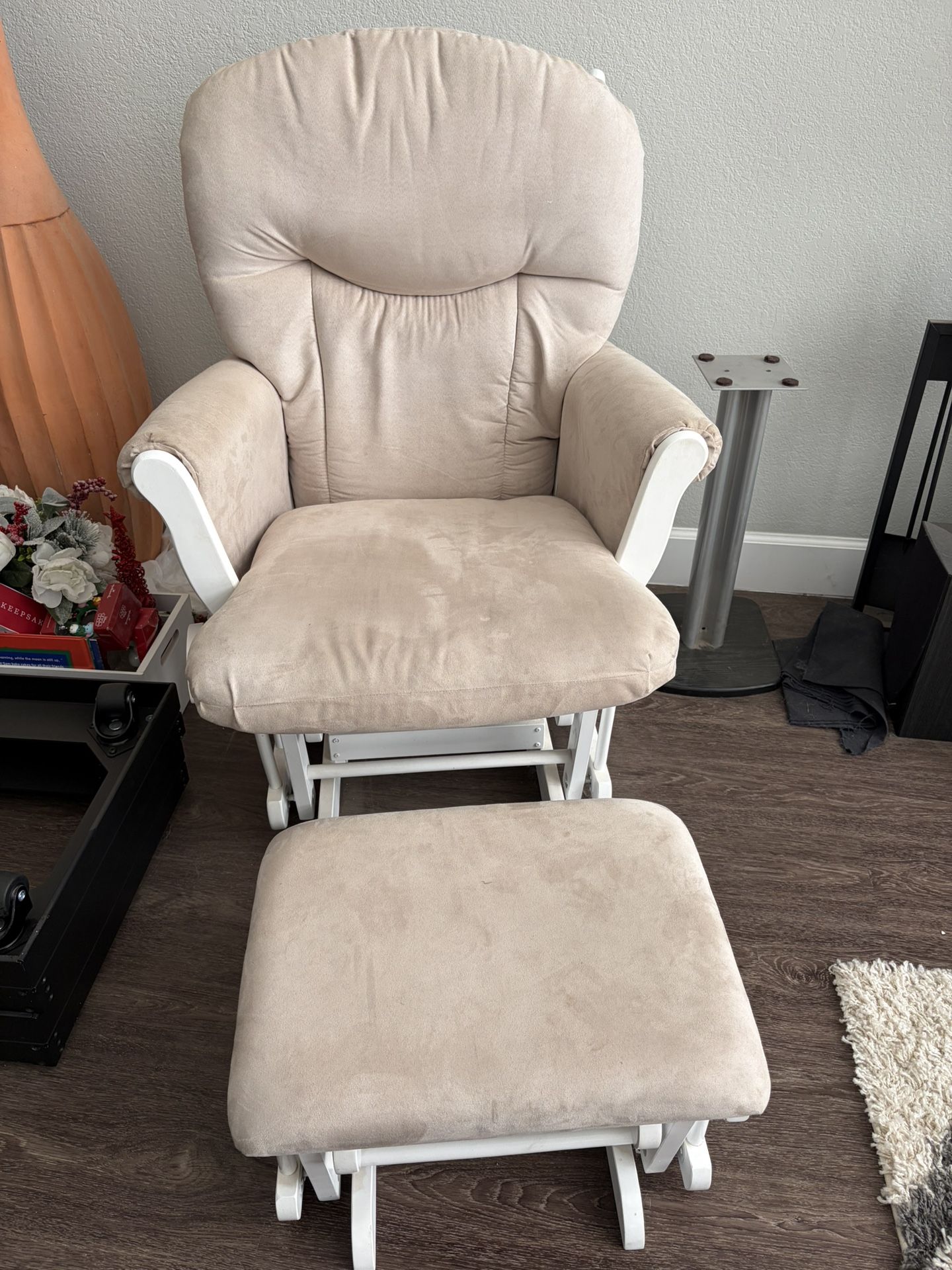 Beige Nursing Chair With Ottoman