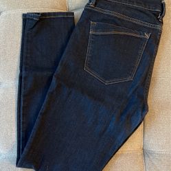 6. Express Jean 