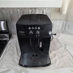 Delonghi Magnifica