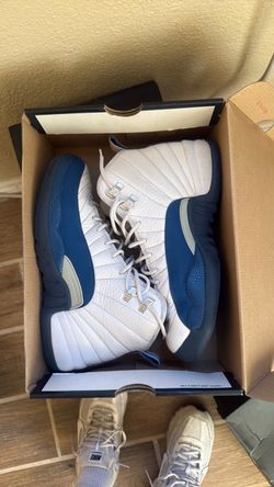 Air Jordan 12 Retro White French Blue size 7