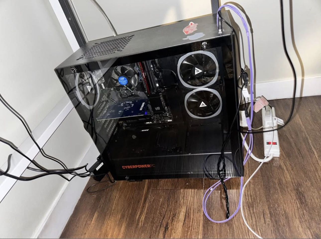 Cyber power Gaming Computer
