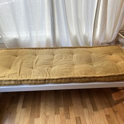 Daybed Bench 