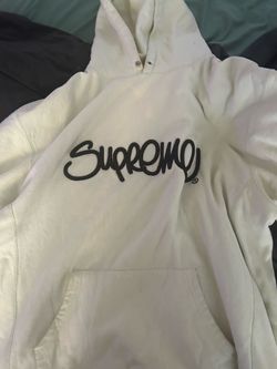 Supreme hoodie