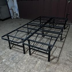 Twin Size Metal Folding Bed Frame